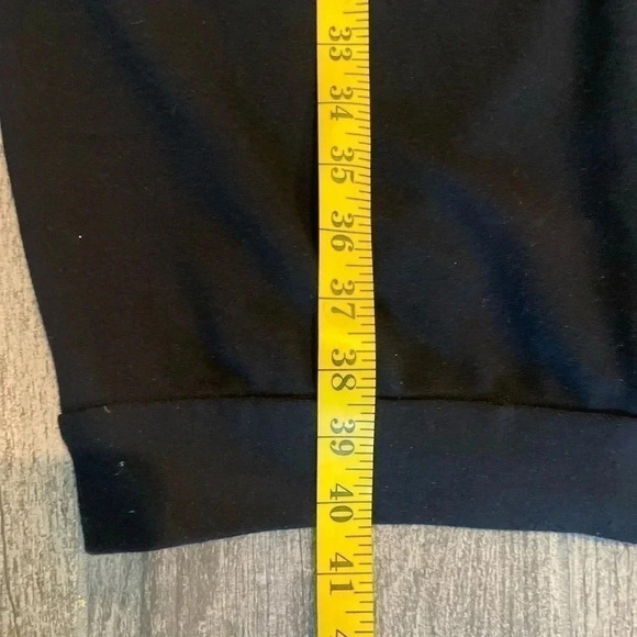 Calvin Klein Black Sleeveless 3 button Stretch Shell Dress. Size Medium - Picture 6 of 7